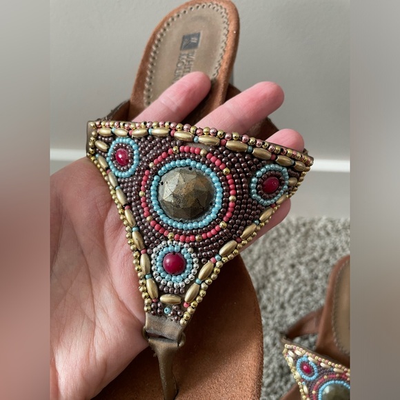 NWT White Mountain Beaded Wedge Sandals - Picture 7 of 7